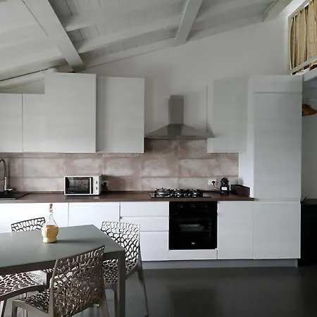 Apartament Monolocale *