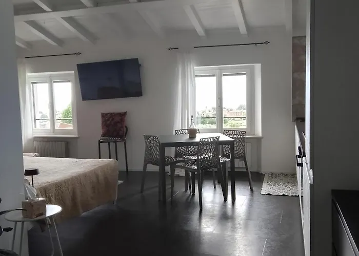 Apartament Monolocale *