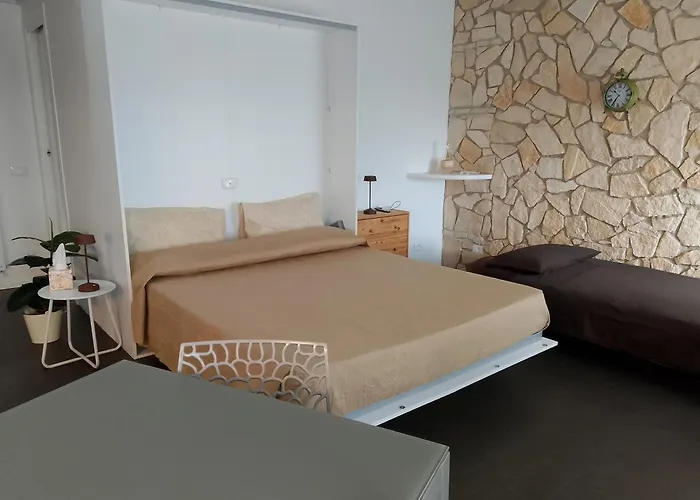 Apartament Monolocale *